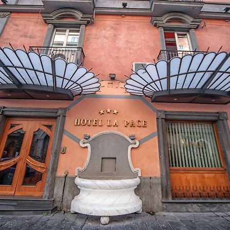 Hotel La Pace Napoli Bagian luar foto