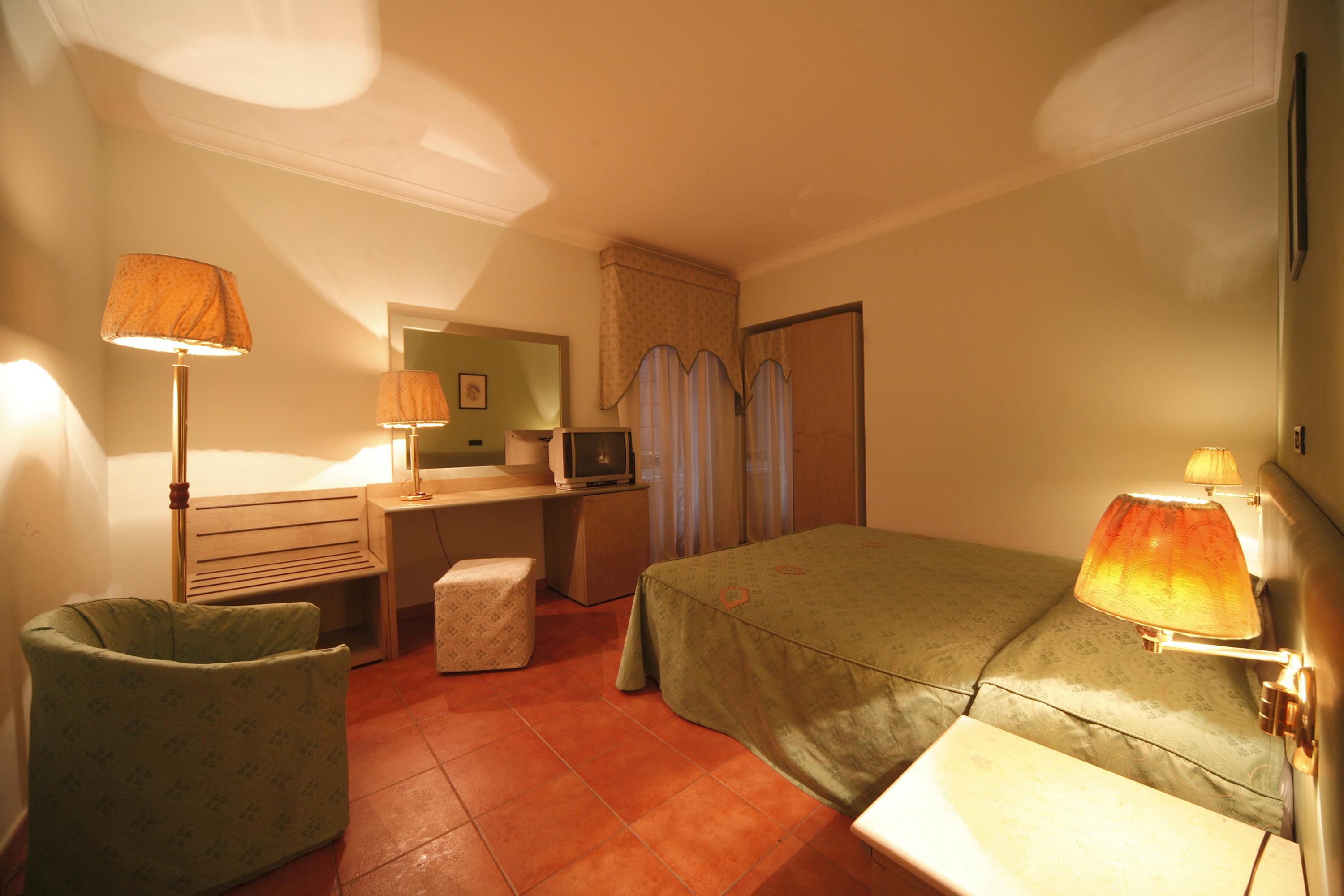 Hotel La Pace Napoli Ruang foto