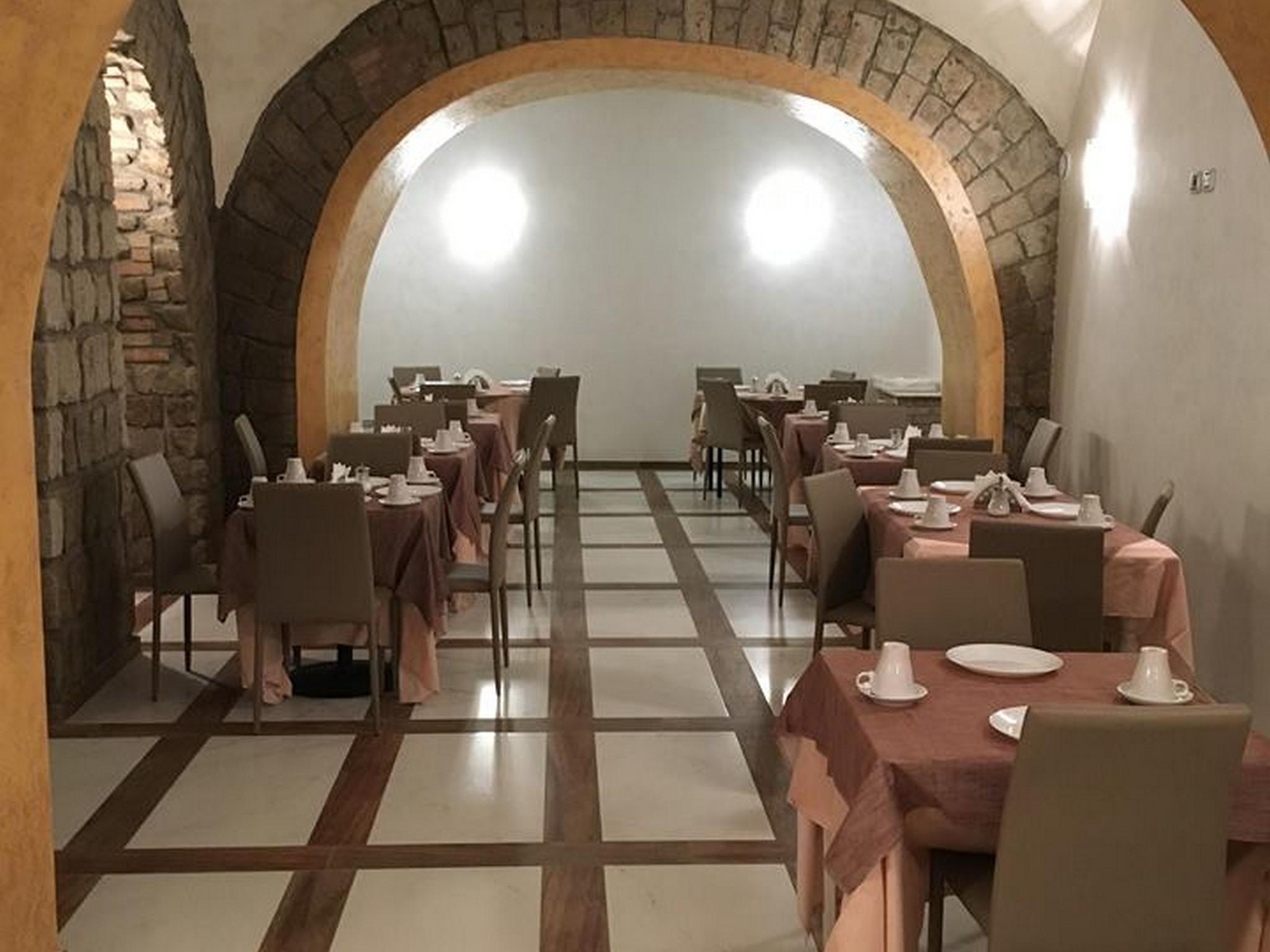 Hotel La Pace Napoli Bagian luar foto